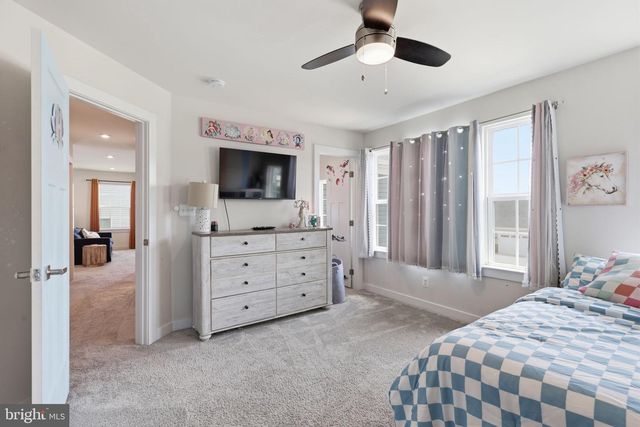 5409 IVY HILL DR, Fredericksburg, VA 22407