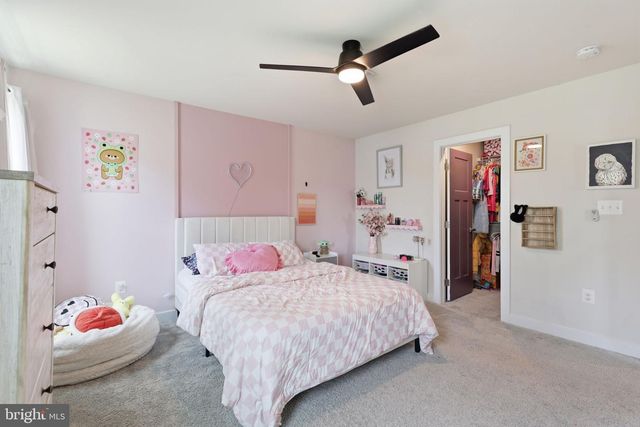 5409 IVY HILL DR, Fredericksburg, VA 22407