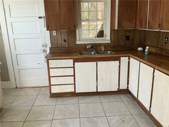 14 Ames Street Street, Seneca, SC 29678