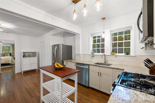 1801 Tippah Avenue, Charlotte, NC 28205