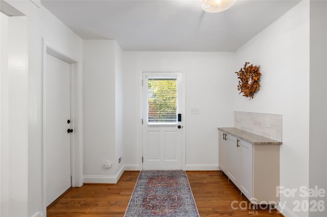 1801 Tippah Avenue, Charlotte, NC 28205