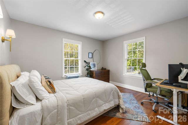 1801 Tippah Avenue, Charlotte, NC 28205