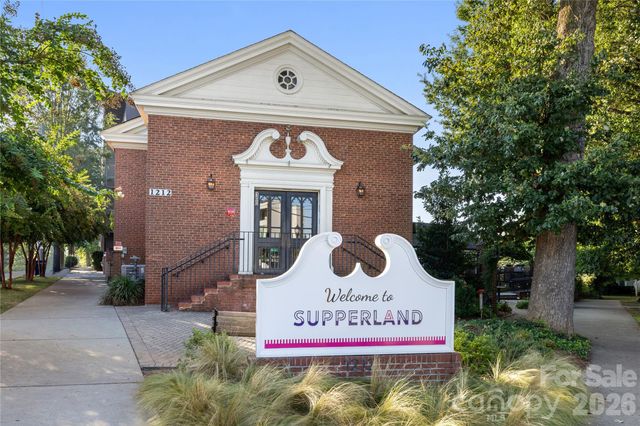 1801 Tippah Avenue, Charlotte, NC 28205