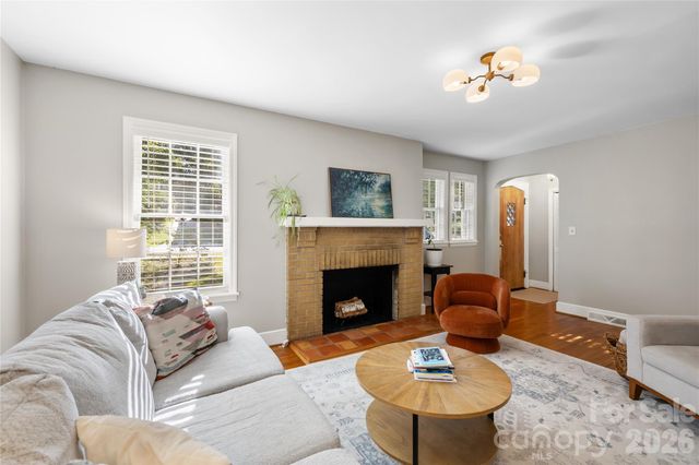 1801 Tippah Avenue, Charlotte, NC 28205