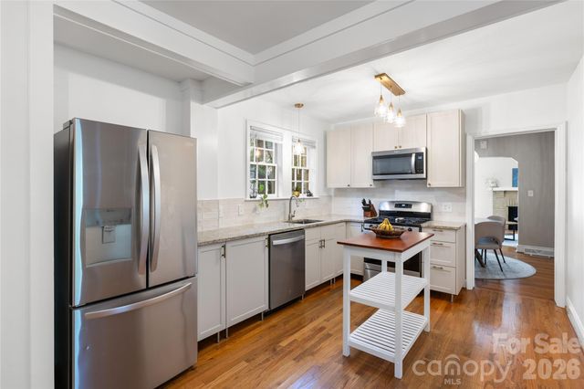 1801 Tippah Avenue, Charlotte, NC 28205