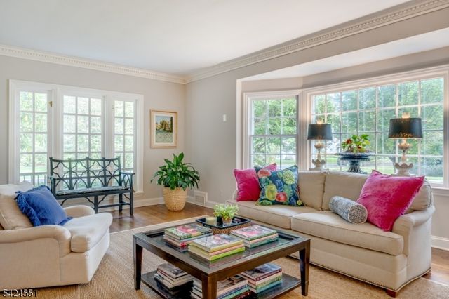 1 Highview Ter, Madison Boro, NJ 07940