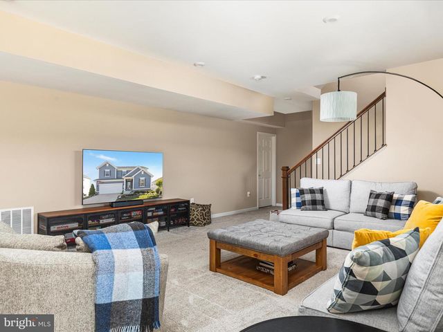 127 BRANDENBURY, Stephens City, VA 22655