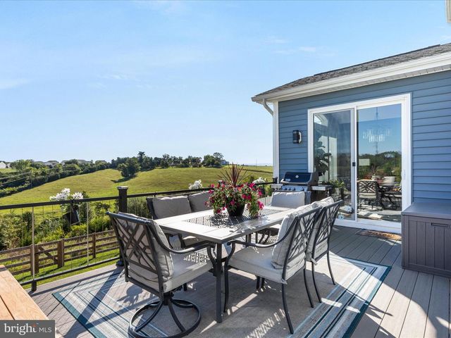 127 BRANDENBURY, Stephens City, VA 22655