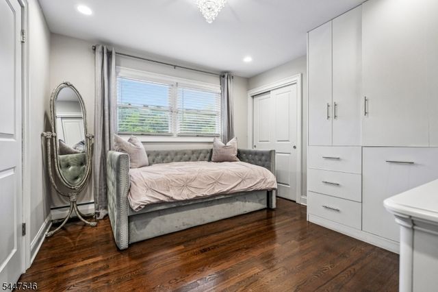 26 Mohawk Dr, Springfield Twp., NJ 07081