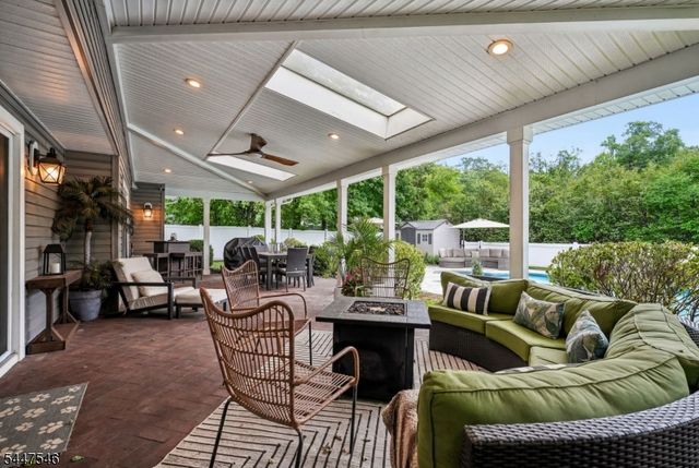 26 Mohawk Dr, Springfield Twp., NJ 07081