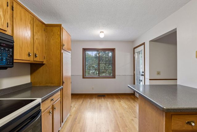 300 41st Avenue NE 202, Columbia Heights, MN 55421
