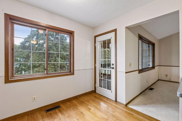 300 41st Avenue NE 202, Columbia Heights, MN 55421