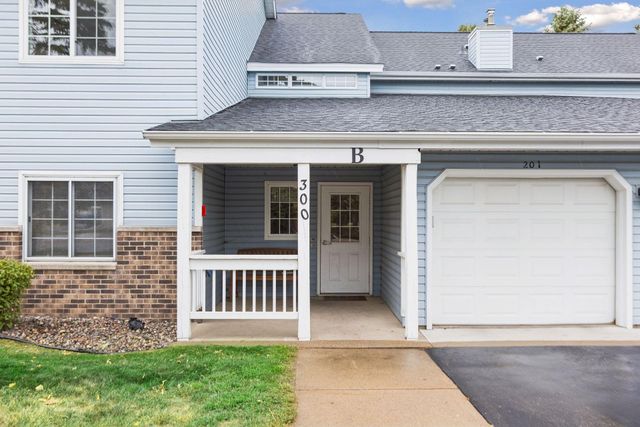300 41st Avenue NE 202, Columbia Heights, MN 55421