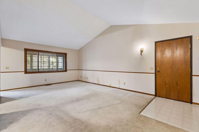 300 41st Avenue NE 202, Columbia Heights, MN 55421