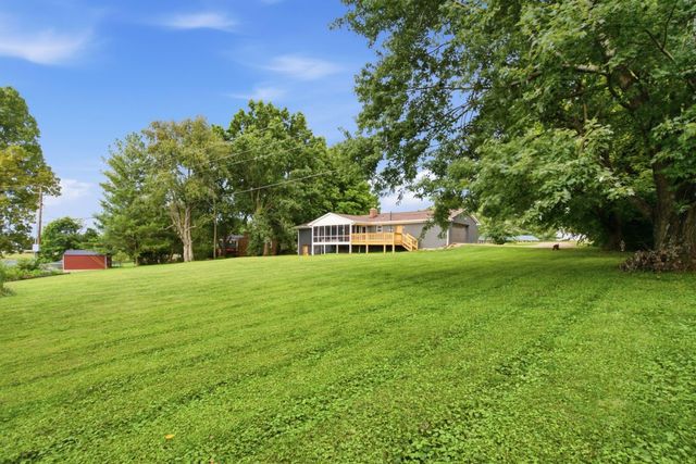 111 Pebble Beach Drive, Georgetown, KY 40324