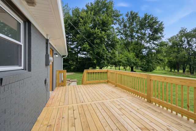 111 Pebble Beach Drive, Georgetown, KY 40324