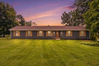 111 Pebble Beach Drive, Georgetown, KY 40324