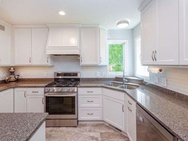 4510 Mayelin Avenue NE, Saint Michael, MN 55376