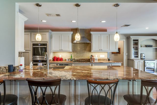 11303 WHISPERING WIND ST, San Antonio, TX 78230