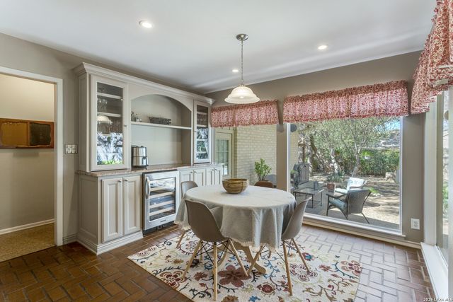 11303 WHISPERING WIND ST, San Antonio, TX 78230