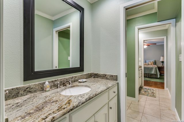 11303 WHISPERING WIND ST, San Antonio, TX 78230