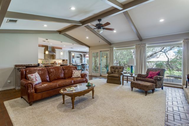 11303 WHISPERING WIND ST, San Antonio, TX 78230