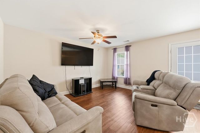 121 Ristona Drive, Savannah, GA 31419