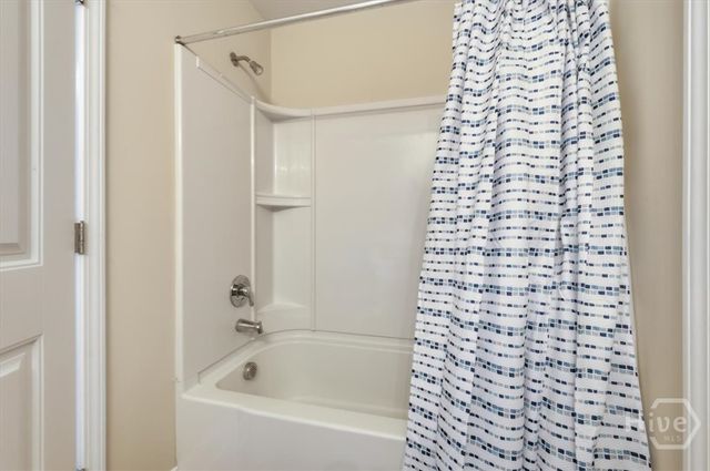 121 Ristona Drive, Savannah, GA 31419