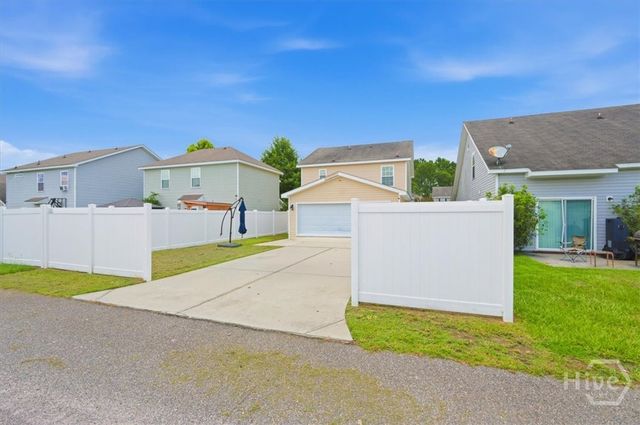 121 Ristona Drive, Savannah, GA 31419