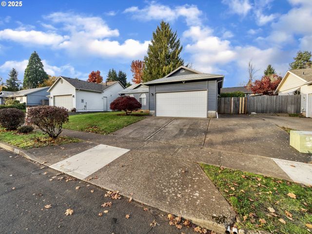 1977 MAPLEWOOD Ct, Salem, OR 97306