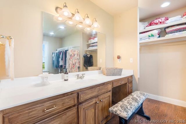 24043 N 4040 Road, Bartlesville, OK 74006