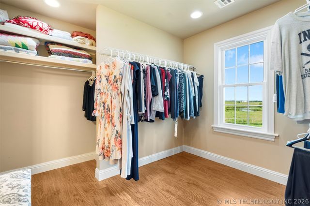 24043 N 4040 Road, Bartlesville, OK 74006