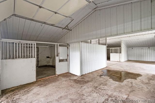 24043 N 4040 Road, Bartlesville, OK 74006