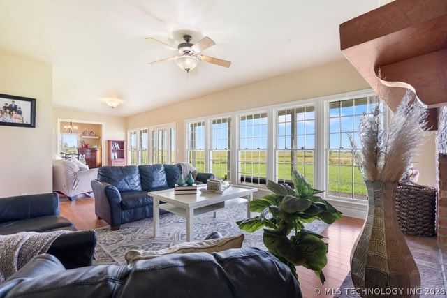 24043 N 4040 Road, Bartlesville, OK 74006