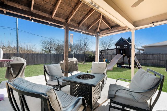 9802 Harbor Mist, Converse, TX 78109