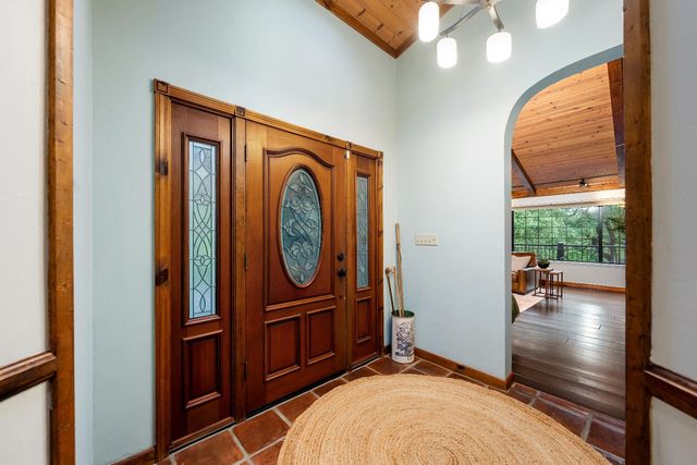560 Ralston Ln, Newcastle, CA 95658