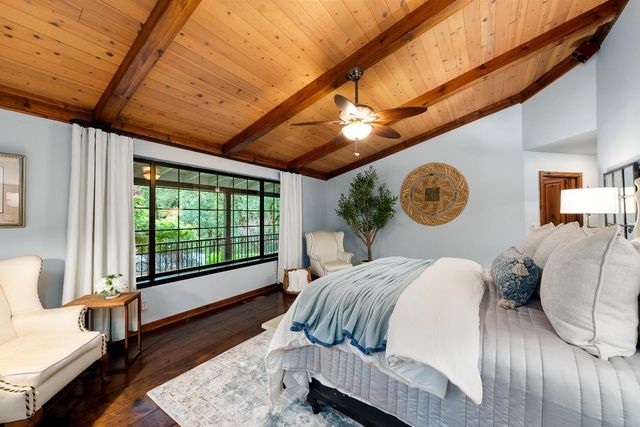 560 Ralston Ln, Newcastle, CA 95658