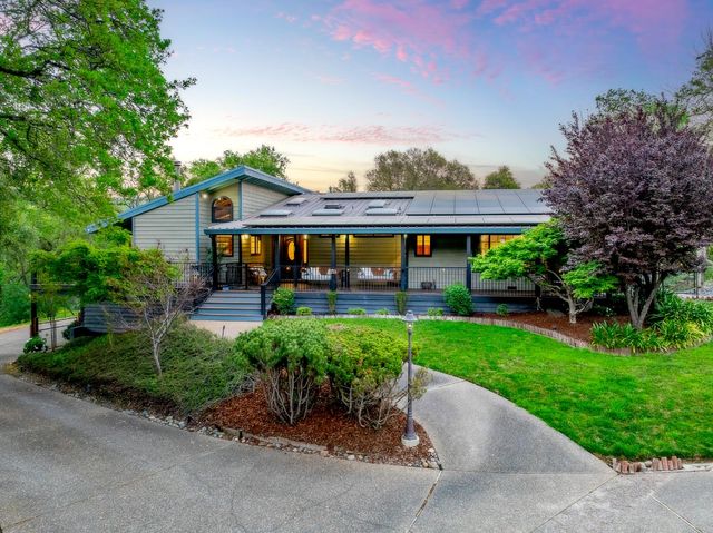 560 Ralston Ln, Newcastle, CA 95658