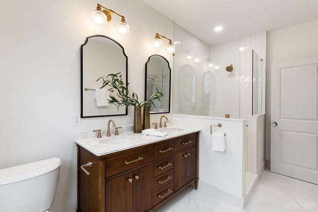 1613 Dexter Avenue, Cincinnati, OH 45206