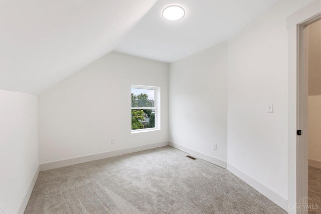 1613 Dexter Avenue, Cincinnati, OH 45206