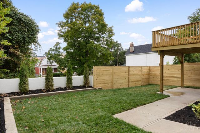 1613 Dexter Avenue, Cincinnati, OH 45206