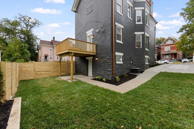 1613 Dexter Avenue, Cincinnati, OH 45206