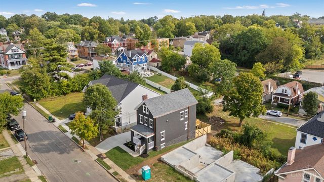 1613 Dexter Avenue, Cincinnati, OH 45206