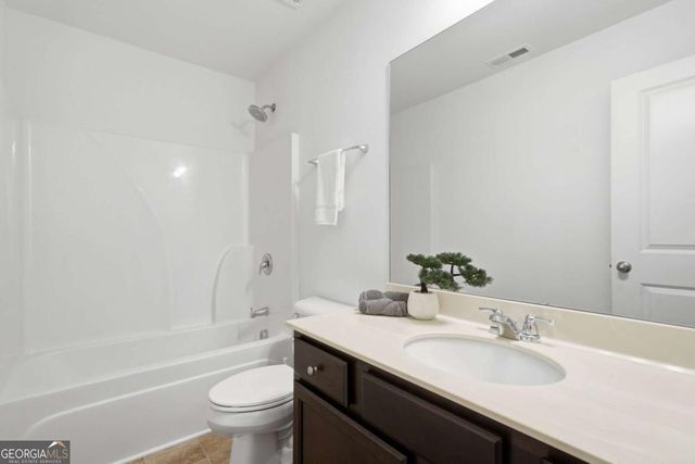 3444 Castleberry Village Circle 40, Cumming, GA 30040