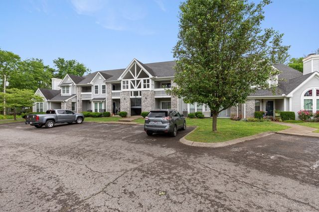 474 S Main St Unit 203, Ashland City, TN 37015