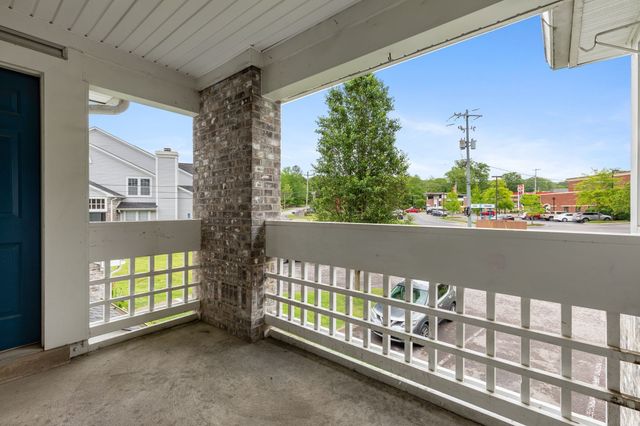 474 S Main St Unit 203, Ashland City, TN 37015