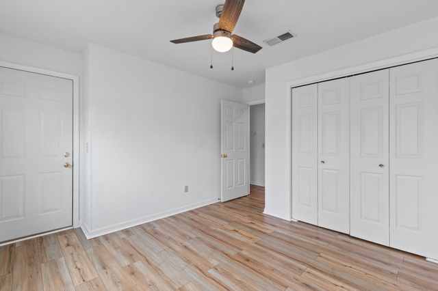 474 S Main St Unit 203, Ashland City, TN 37015