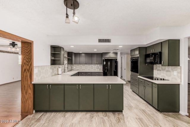 1178 S OCOTILLO Drive, Apache Junction, AZ 85120
