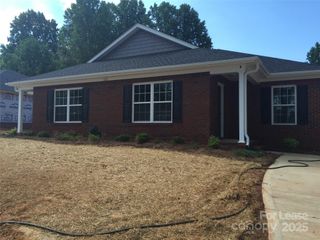 1113 Cason Street B, Belmont, NC 28012