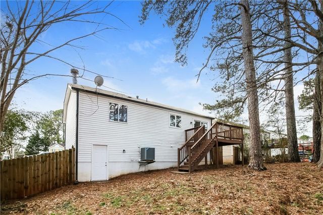 6158 Raintree Bend, Lithonia, GA 30058